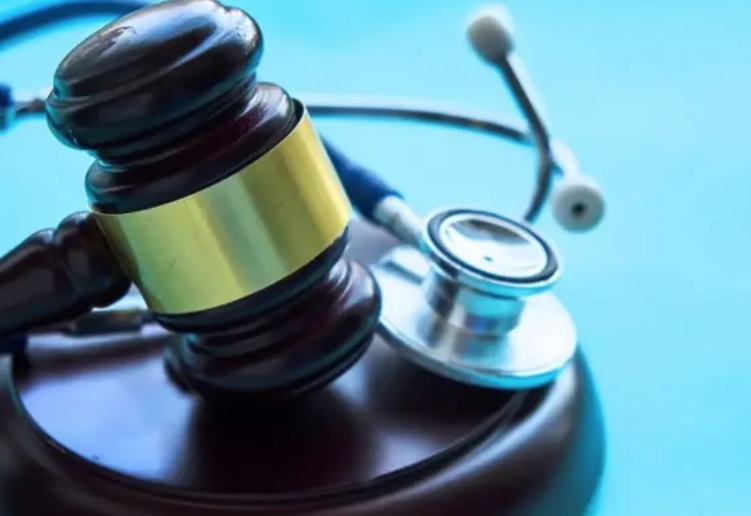 Responsabilidade do médico exige prova de culpa, reafirma Justiça em decisão sobre óbito fetal no Amazonas