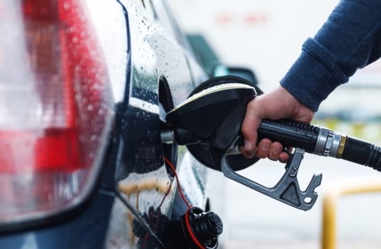 STF decide que Amazonas não pode alterar sozinho regra de imposto do álcool na gasolina