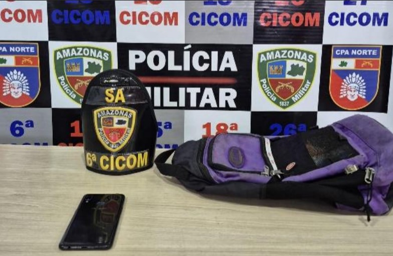 Suspeito furta celulares no ônibus 448, soca adolescente e acaba preso na Cidade Nova