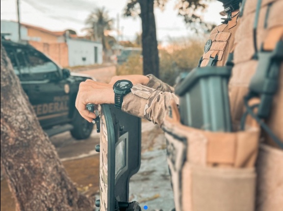 Justiça mantém prisão de delegado e policiais do Amazonas por tortura e sequestros