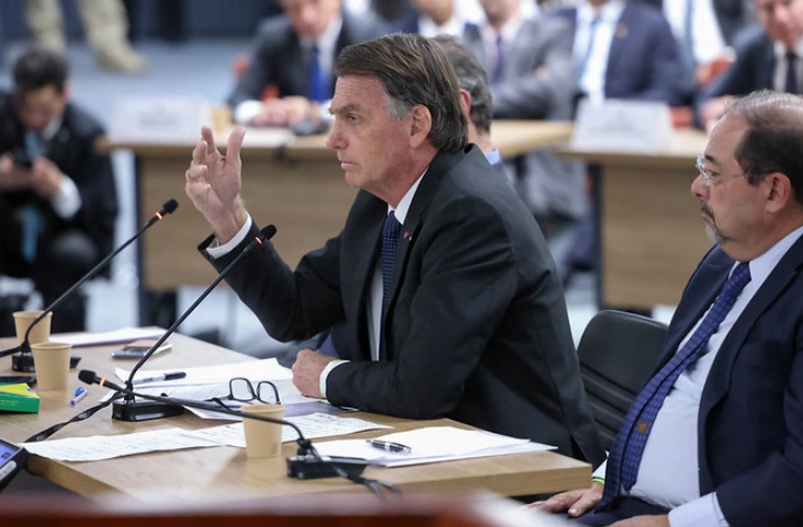 Imprensa internacional chama de 'histórico' julgamento de Bolsonaro no STF