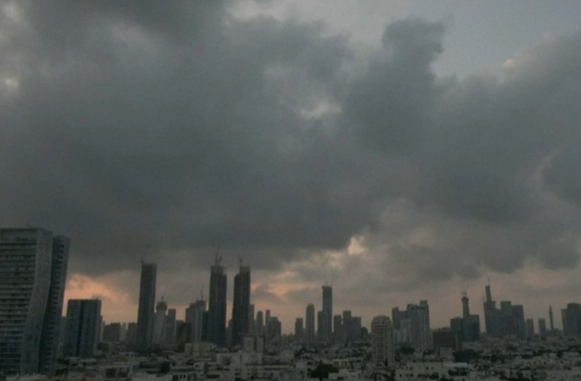 Trump se reúne com equipe de segurança para avaliar ataques ao Irã, diz jornal