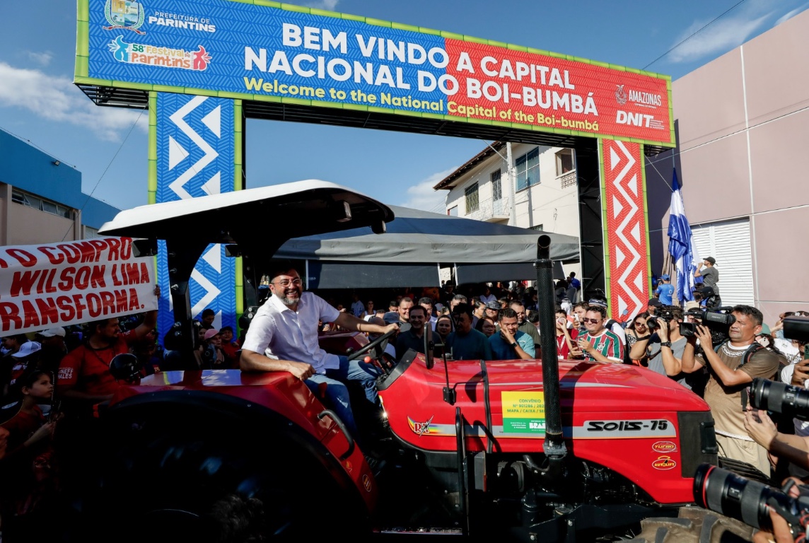 Festival de Parintins deve movimentar R$ 184 milhões em 2025