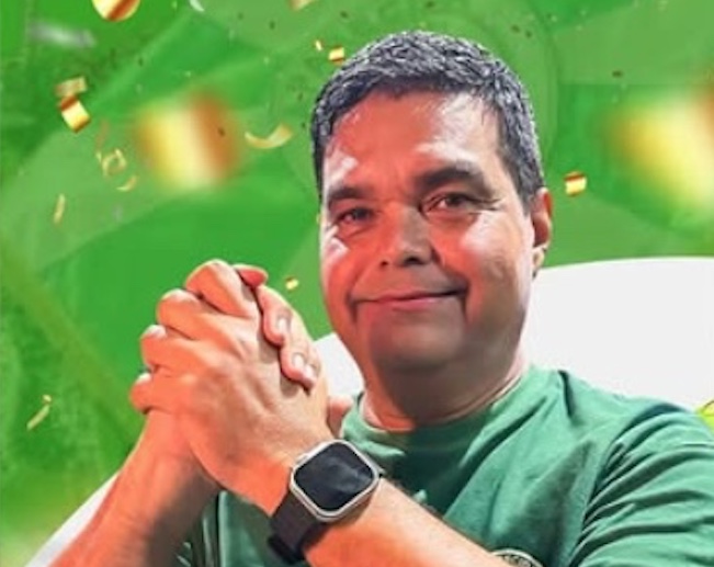 Presidente da Escola de Samba Aparecida, Hamilton Bandeira, morre aos 59 anos