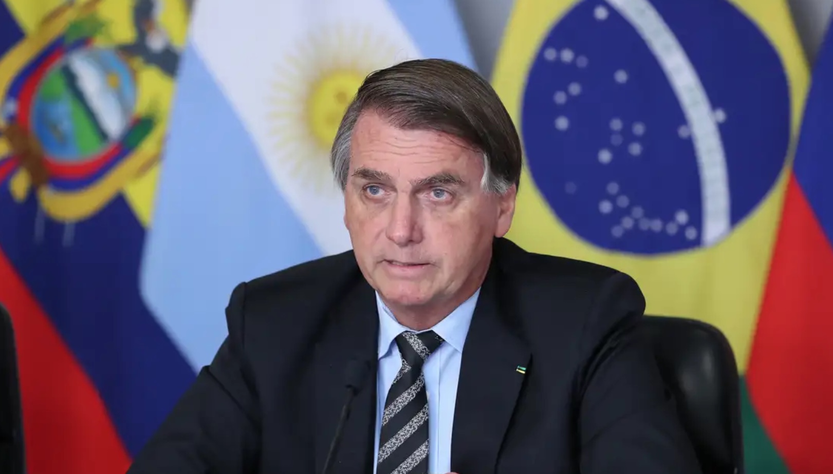 Bolsonaro não vai participar de sessão em que defesa será apresentada, diz advogado