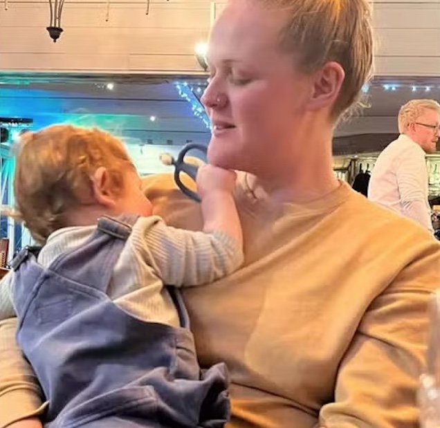 'Engravidei com esperma grátis do Facebook e não recomendaria', alerta mulher