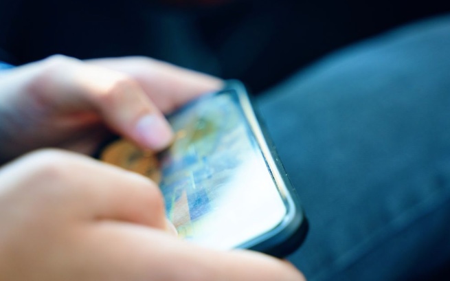 Homem é preso em Coari acusado de usar 'Free Fire' para estuprar adolescente