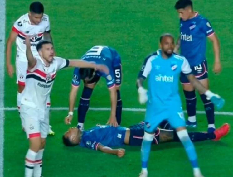 Presidente do Nacional detalha situação de Izquierdo