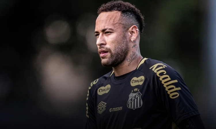 Neymar assina renovação de contrato e fica no Santos até o fim de 2026
