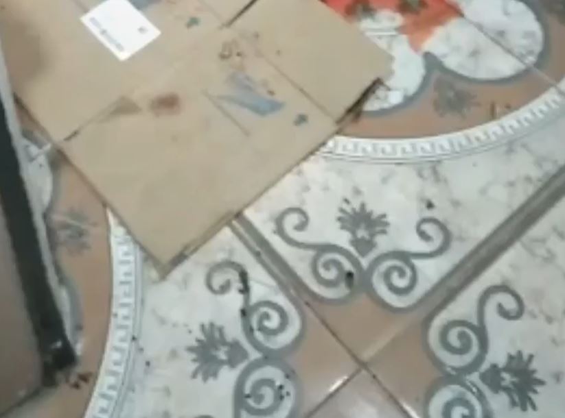 Homem é executado com mais de 15 tiros dentro de kitnet em Manaus