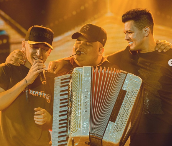 João Gomes, Tarcísio do Acordeon e Vitor Fernandes comandam Pizro BR, em Manaus