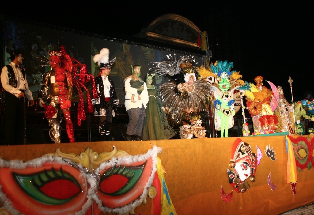 Concurso vai pagar até R$ 7 mil para melhores fantasias de Carnaval em Manaus