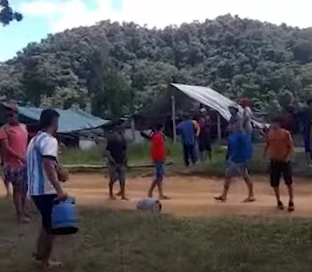 Ilhados, garimpeiros fogem de terras Yanomami por R$ 15 mil e acusam pilotos de chantagem