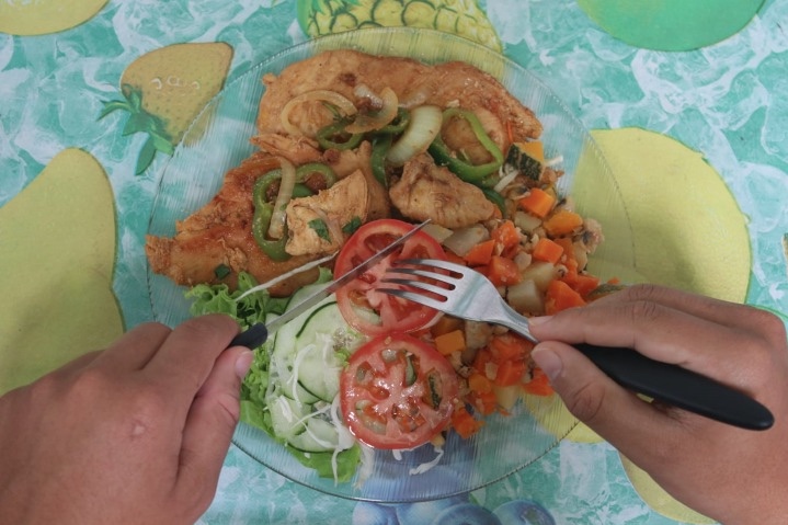 Especialista dá dicas de alimentação que auxiliam no controle da Esclerose Múltipla