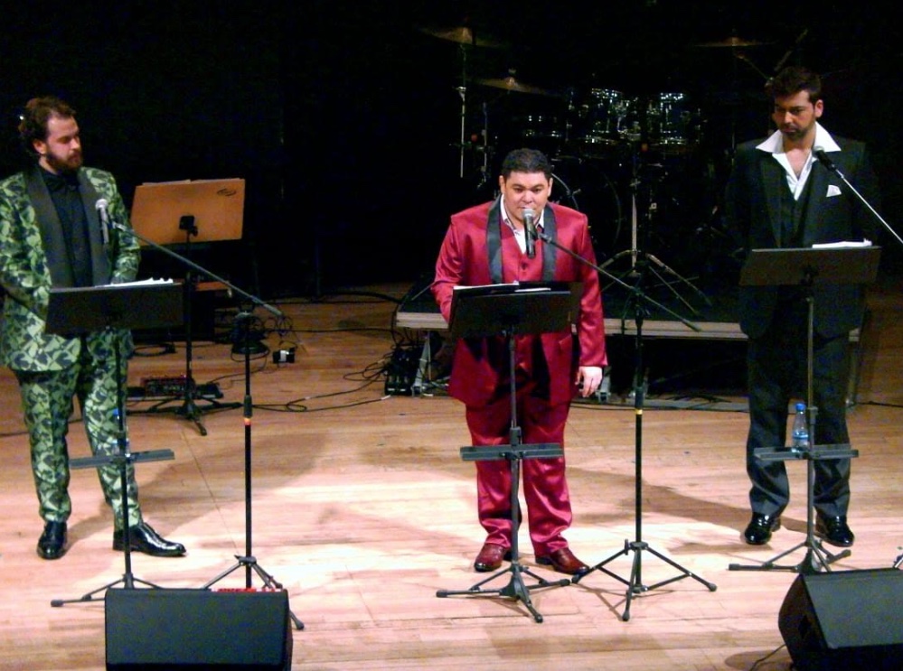 Dia Mundial da Ópera reúne grandes nomes em encontro de tenores no Teatro Amazonas