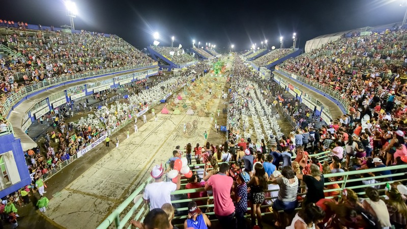 Veja lista de objetos proibidos no sambódromo durante carnaval