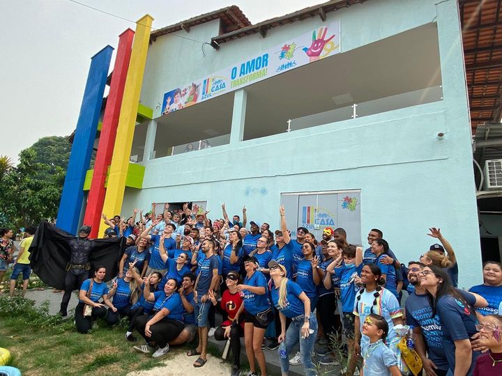 Ação de Natal arrecada alimentos e brinquedos para famílias carentes de Manaus