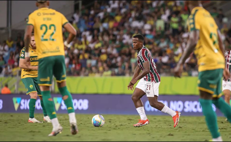 Fluminense enfrenta o Cuiabá em busca da permanência na Série A em 2025