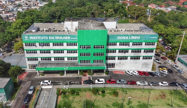 Médica que nebulizou cloroquina em Manaus recebeu 2 meses em 5 dias