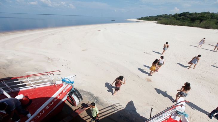 Brindando o Novo Ano na Praia do Iluminado 
