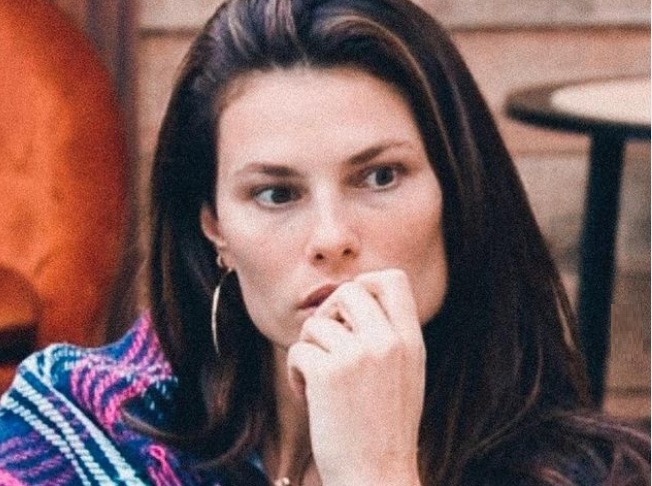 Advogados de Dayane estão a caminho da sede de ‘A Fazenda 13’ após polêmica com Nego do Borel