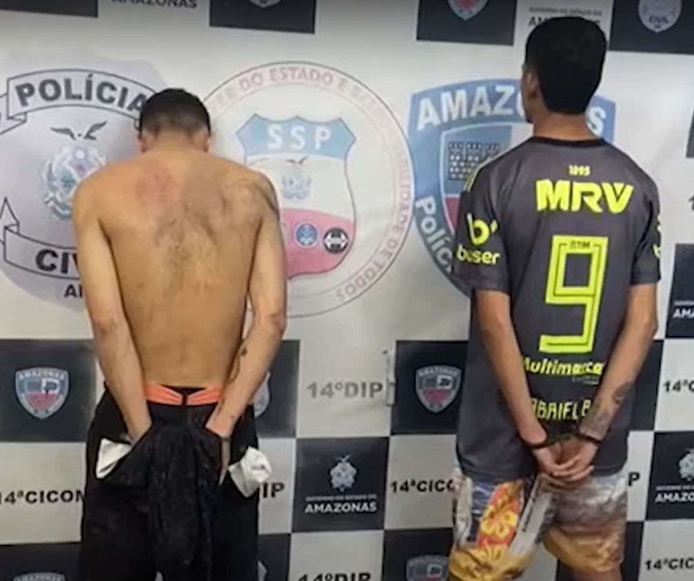 Dupla é presa ao ser flagrada torturando homem em tribunal do crime em Manaus