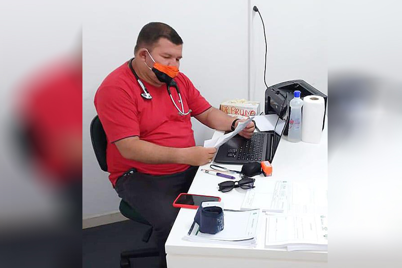 Médico afastado por desligar oxigênio de pacientes no AM sofre ameaças