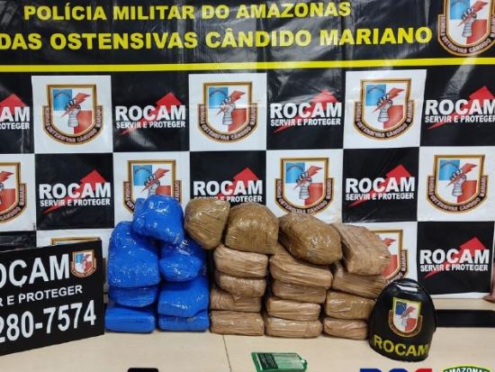 Mulher é presa com mais de 20 Kg de drogas estocados em casa em Manaus