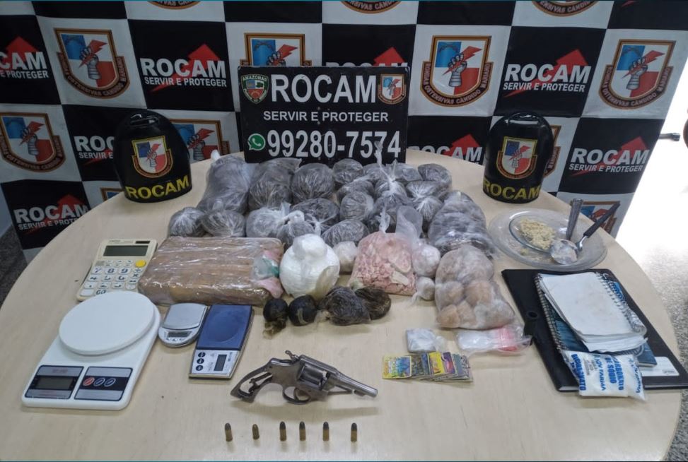 Polícia desmantela laboratório de drogas e prende jovem em Manaus 