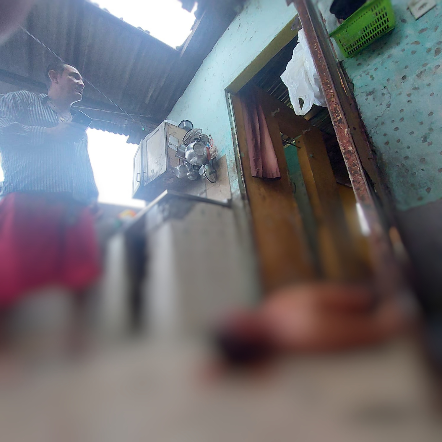 "Ameaçava ela com bastão, dizia que ia matar", diz tia de adolescente feita refém no Centro