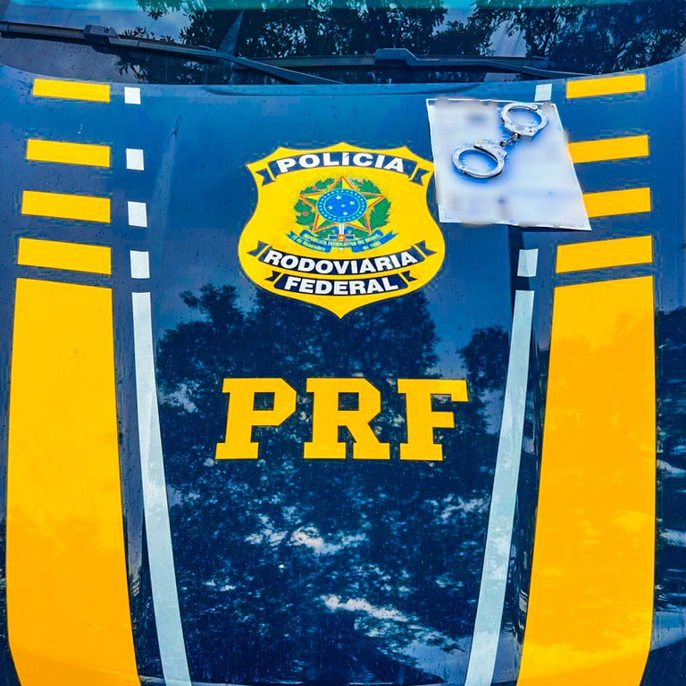 Motorista é preso com documento falso na BR-174