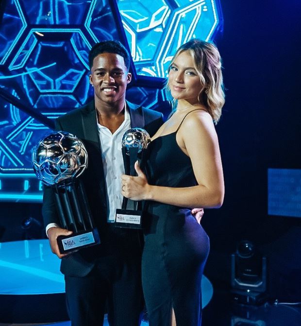 Namorada de Endrick conta que casal fez contrato com regras e 'exclusividade afetiva'