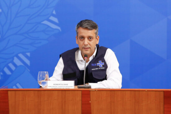 Ex-diretor do Ministério da Saúde nega pedido de propina: 'usado de fantoche'