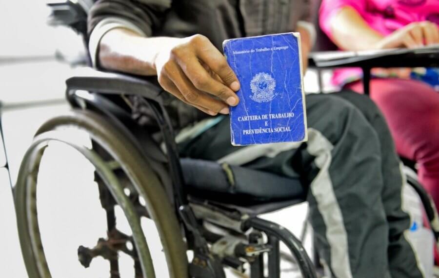 Mais de 200 vagas de emprego para pessoas com deficiência serão oferecidas em Manaus