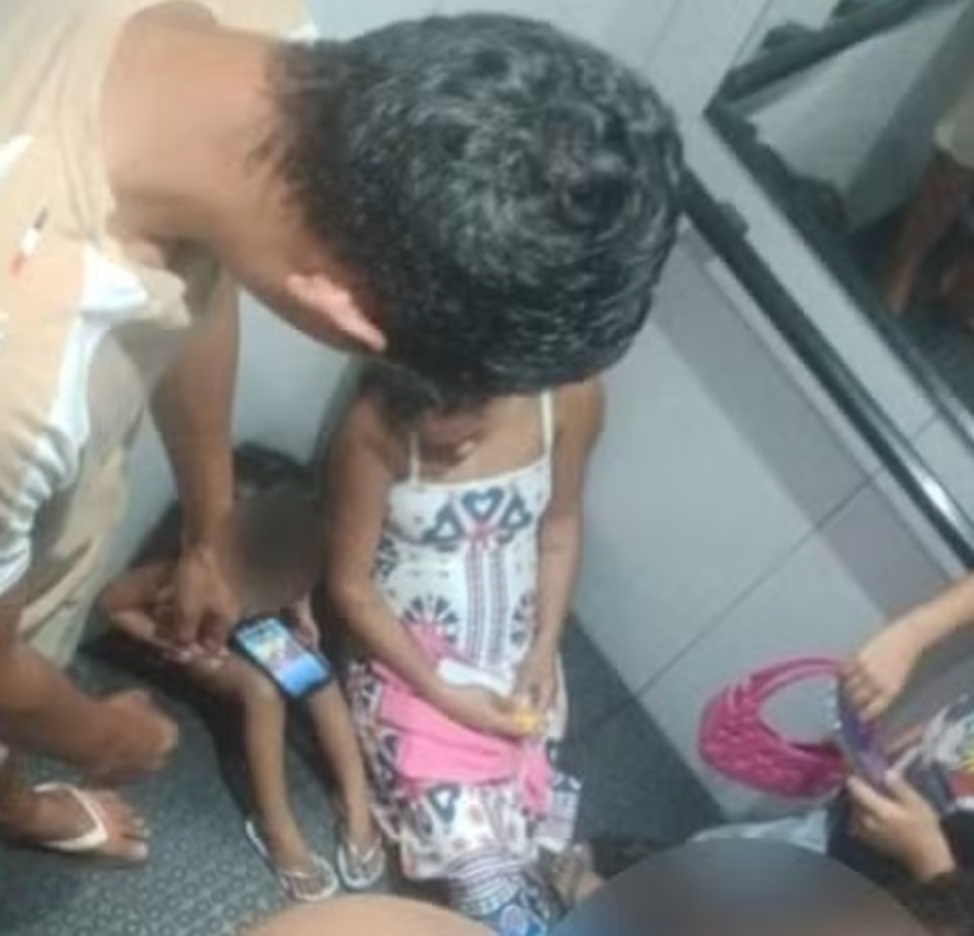 Elevador trava e família fica presa a 12 metros de altura em condomínio