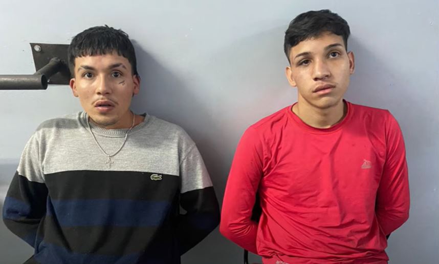 Homens são presos ao tentarem roubar carro de motorista de aplicativos em Manaus