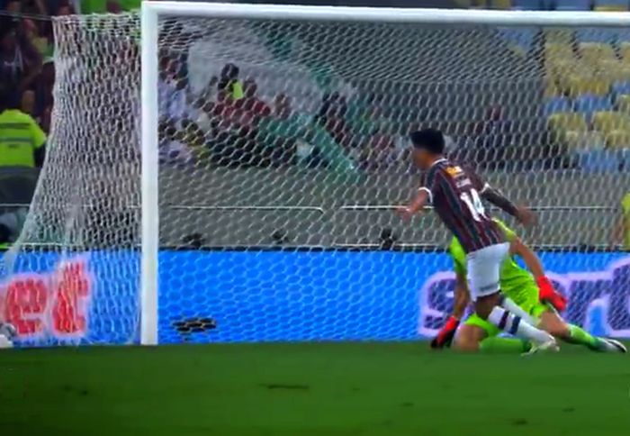 Flu arranca empate contra o Inter, e vaga na final fica aberta após jogo eletrizante