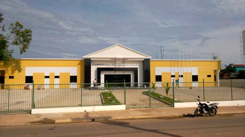 Foragido tenta dar nome falso mas acaba preso no estacionamento de fórum no Amazonas