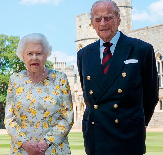 Príncipe Philip, marido da rainha Elizabeth II, morre aos 99 anos 