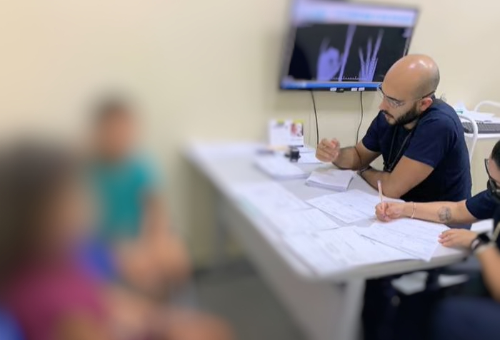 Cansadas de serem espancadas, crianças fogem e passam 3 dias na mata no Amazonas