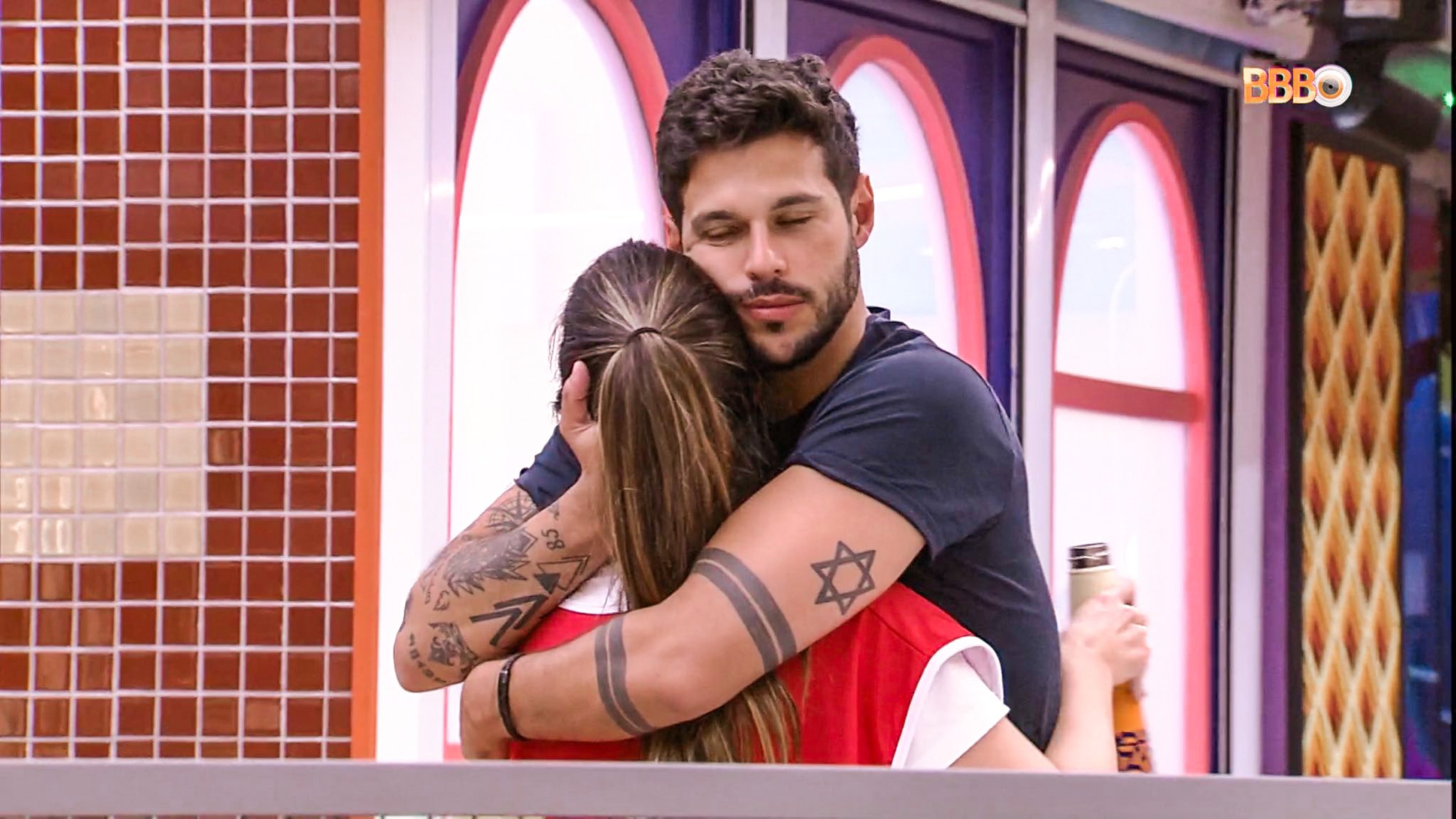  Ex-participantes do BBB22 lamentam acidente de Rodrigo Mussi: ‘precisa de muita oração’