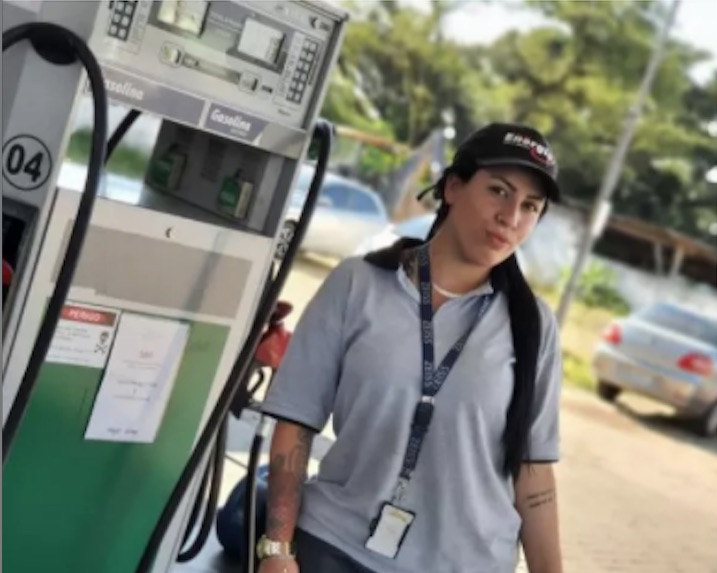 Frentista que bateu em homem após ser assediada é convidada para MMA