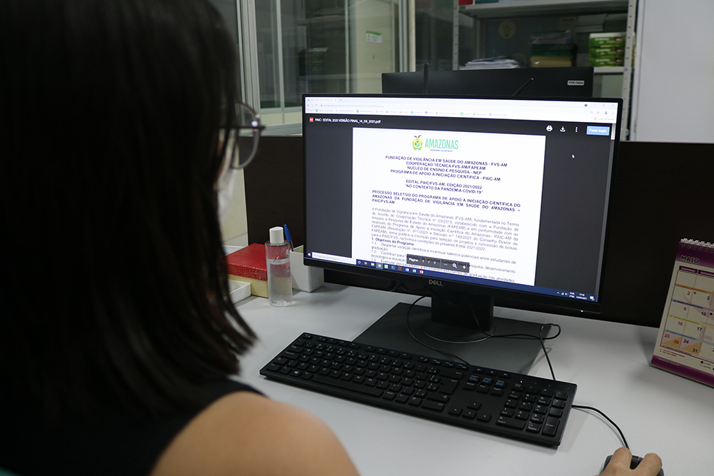 FVS abre inscrição para bolsas a estudantes universitários