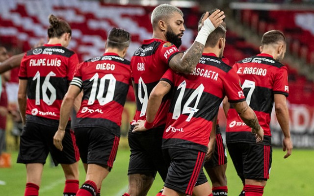 Flamengo joga pela Libertadores com público de 15 mil pessoas vacinadas contra Covid