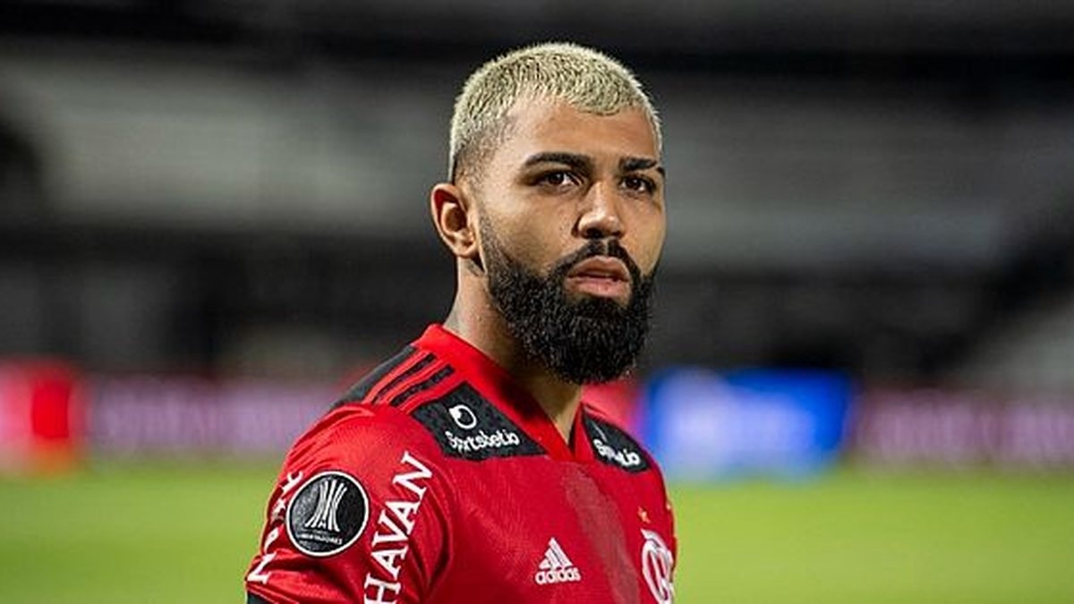 Sem despedida? Gabigol não entra mais em campo pelo Flamengo, diz Leo Dias