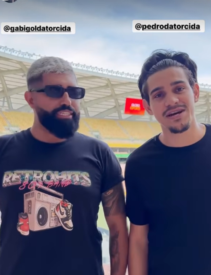 Sósias de Gabigol e Pedro curtem Flamengo x Amazonas em Manaus