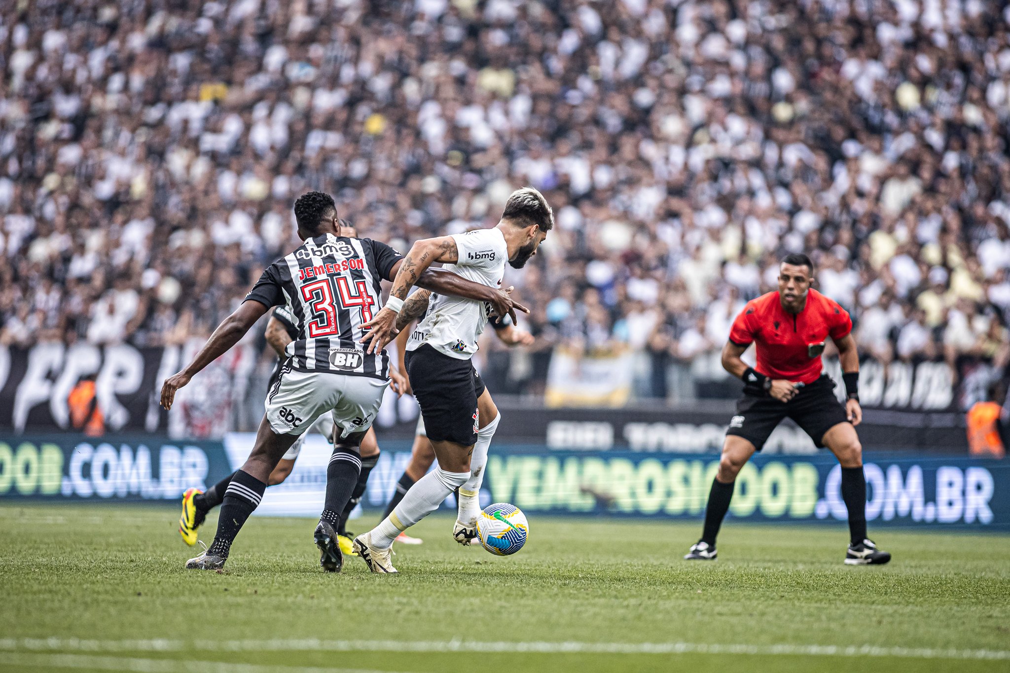 Corinthians estreia com empate sem gols contra Atlético-MG no Brasileirão
