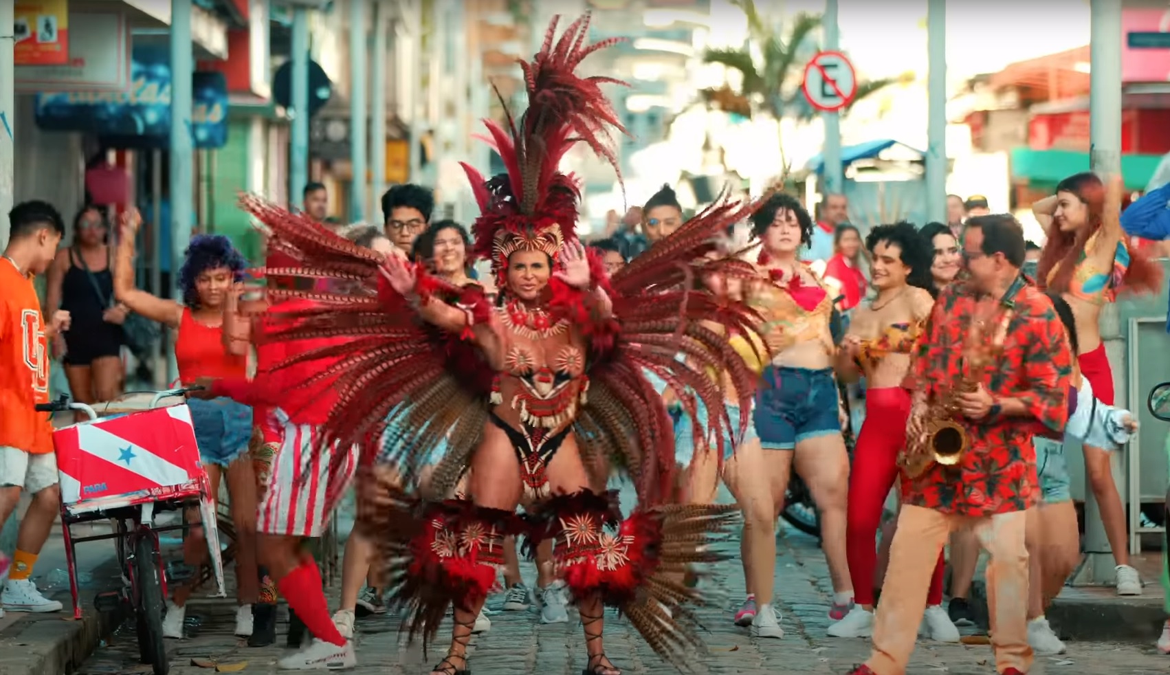 Gretchen lança clipe de Fênix do Amor, gravado em Belém do Pará