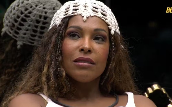 Sol Vega posou para revistas masculinas após sair do BBB 4; veja fotos