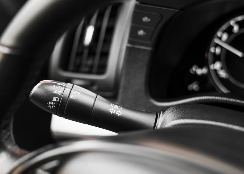 Homem mata pai de autista a tiros, após se irritar por criança apertar buzina de carro